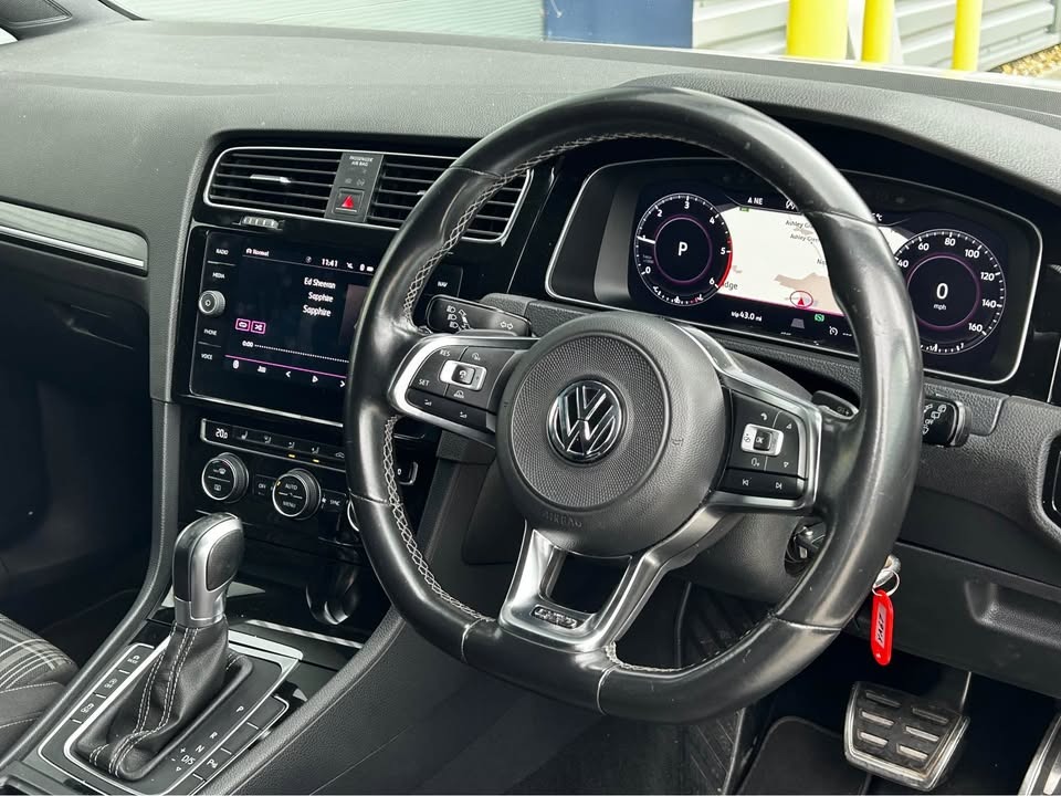 Used Volkswagen Golf 2017 for sale - 76146801: Photo 7