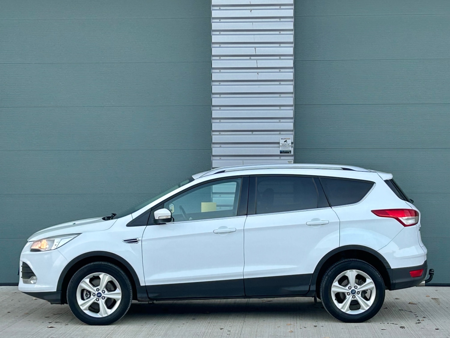 Used Ford Kuga 2015 for sale - 76445060: Photo 11