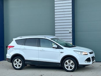 Used Ford Kuga 2015 for sale - 76445060: Photo