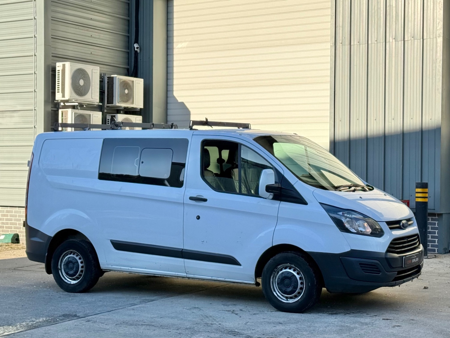 Used Ford Transit Custom 2017 for sale - 77090276: Photo 2