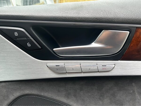 Used Audi A8 2012 for sale - 74815788: Photo 20