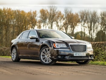 2013 (63) - 3.0 V6 CRD Executive 4dr Auto PANROOF