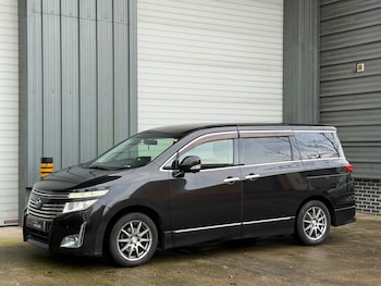 Used Nissan Elgrand 2012 for sale - 77490129: Photo