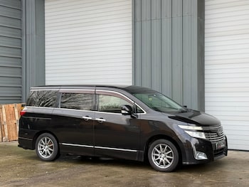 Used Nissan Elgrand 2012 for sale - 77490129: Photo