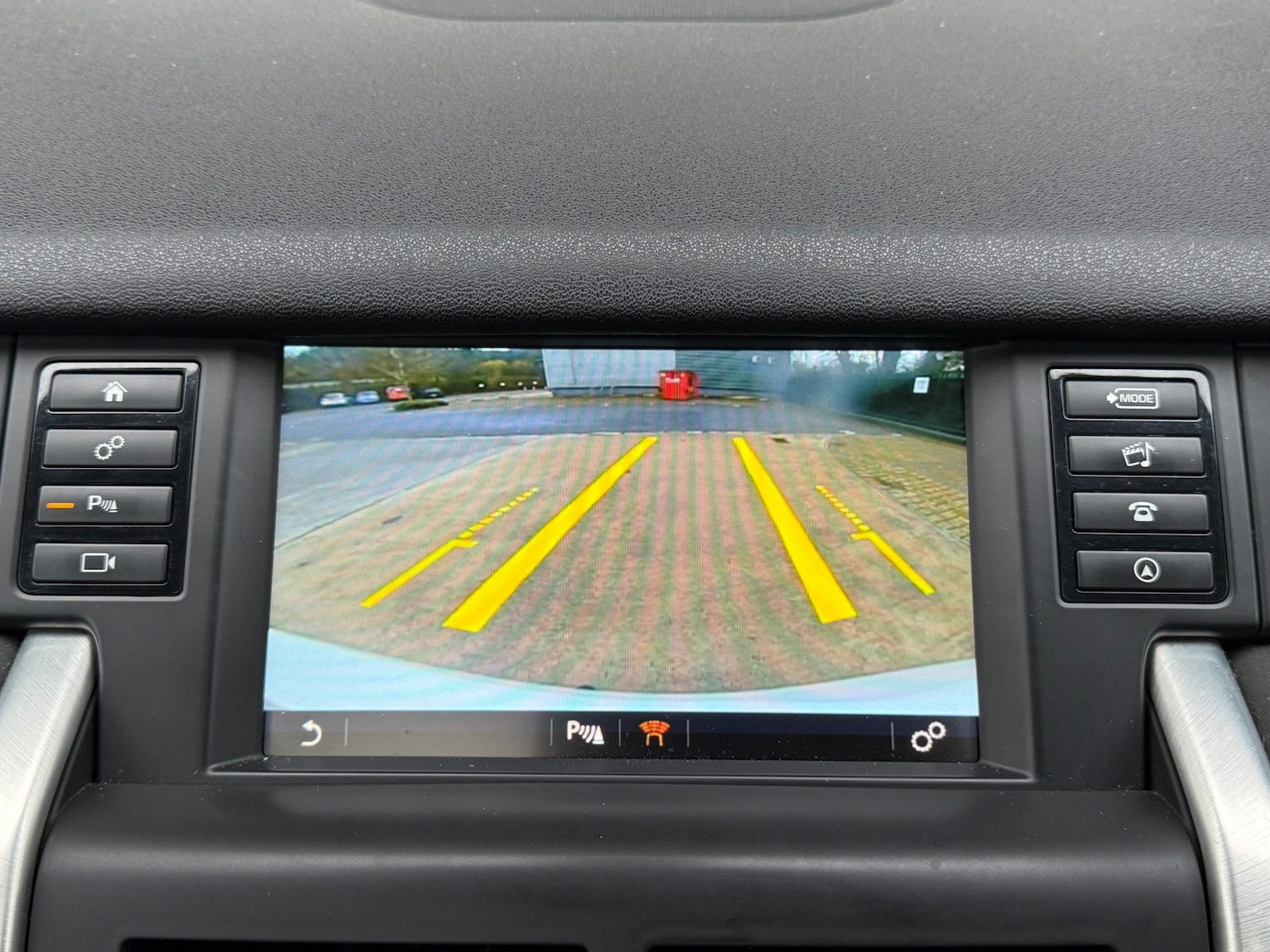 Used Land Rover Discovery Sport 2019 for sale - 77452794: Photo 8