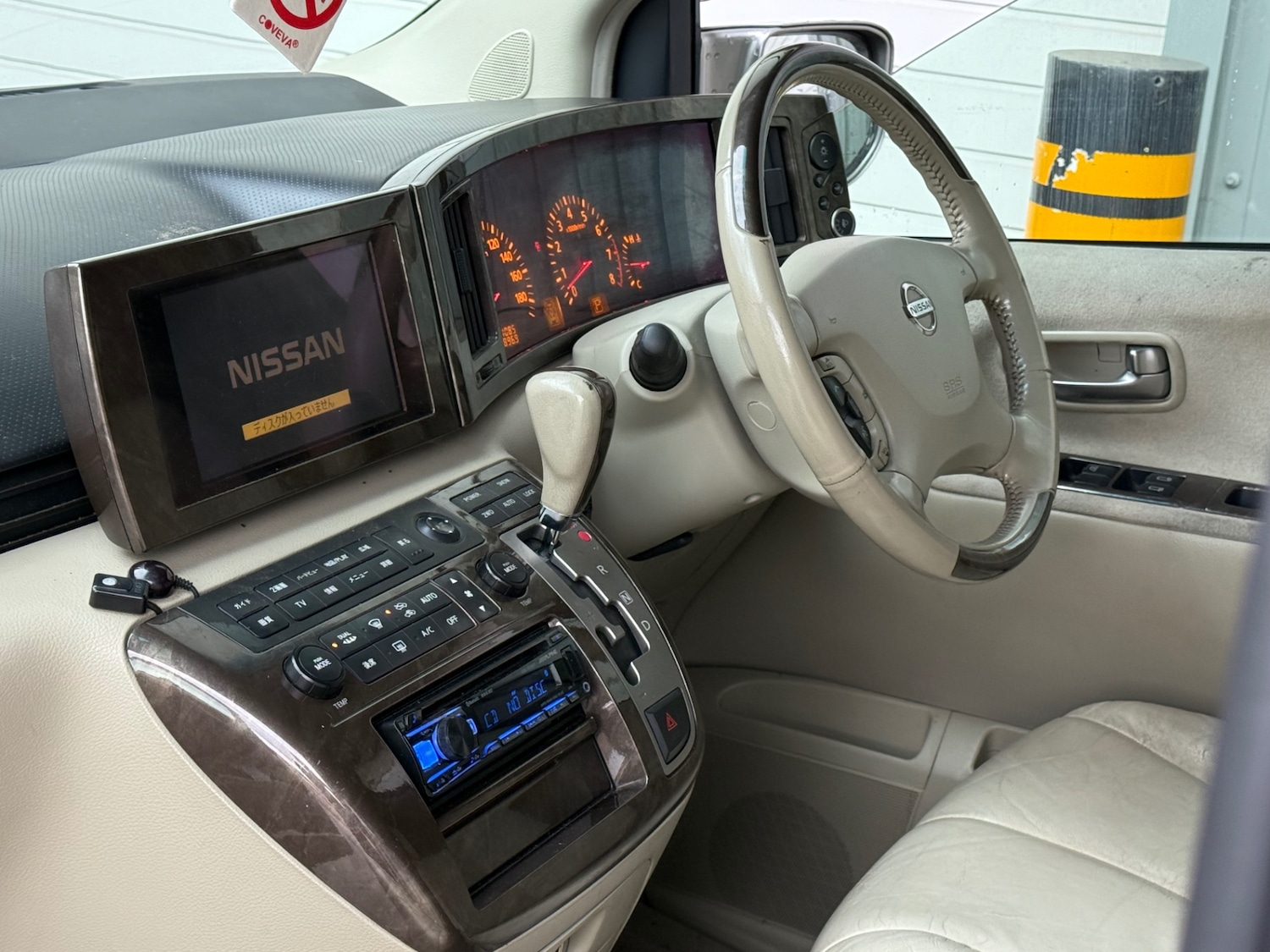 Used Nissan Elgrand 2003 for sale - 77490255: Photo 13