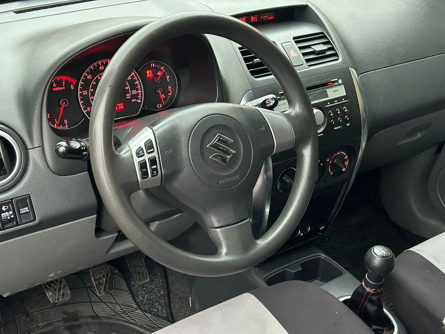 Used Suzuki SX4 2017 for sale - 76922135: Photo 12