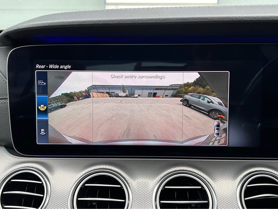 Used Mercedes-Benz E Class 2017 for sale - 76287460: Photo 10