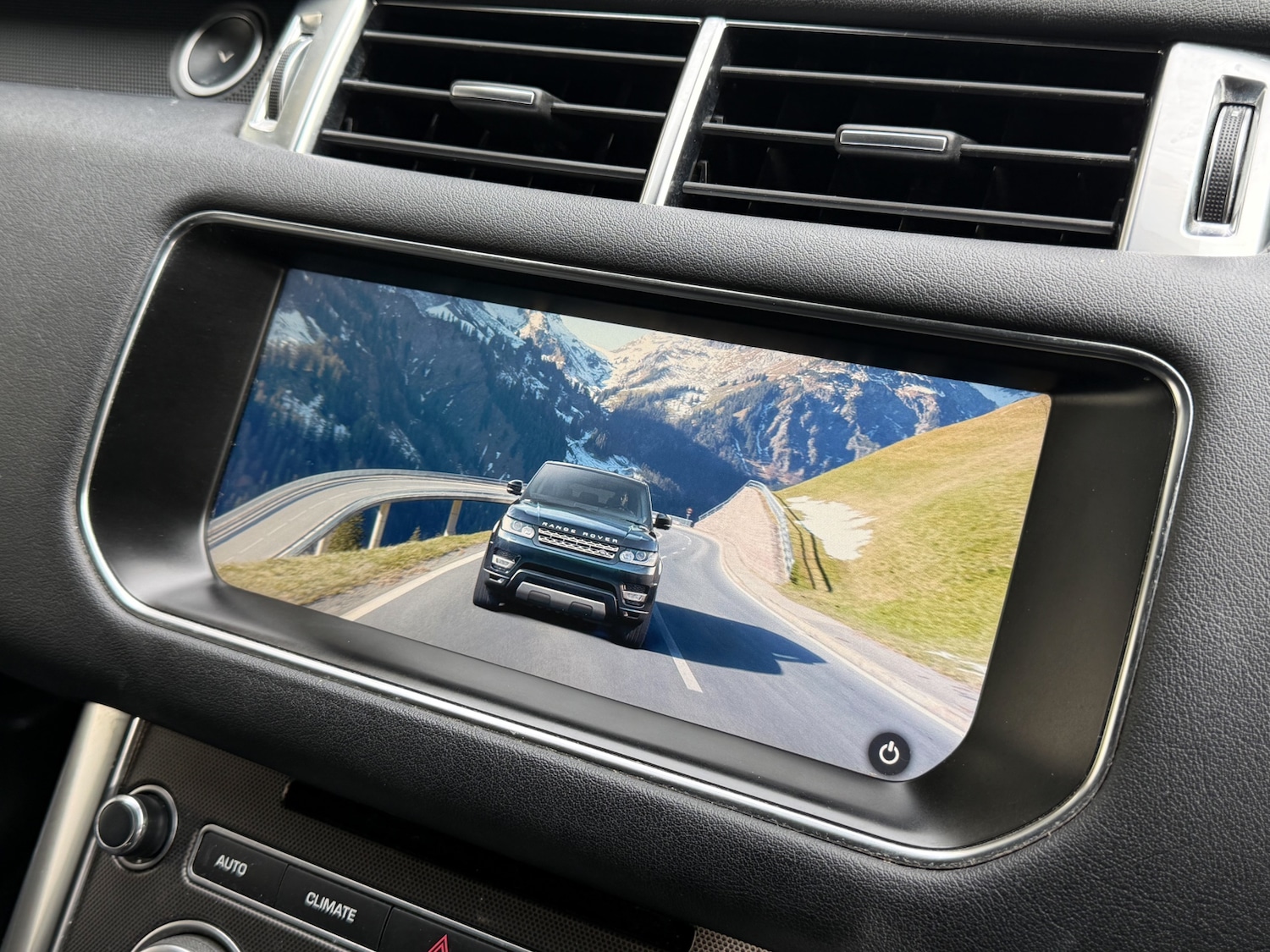 Used Land Rover Range Rover Sport 2017 for sale - 77981654: Photo 7