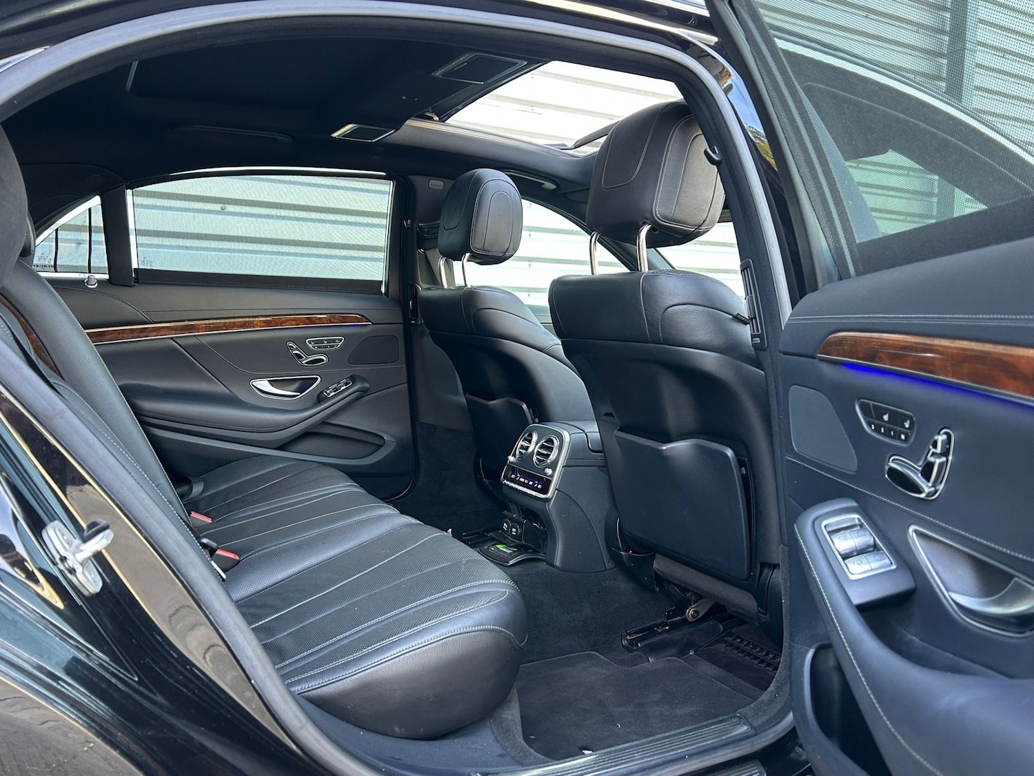 Used Mercedes-Benz S Class 2015 for sale - 76837573: Photo 19