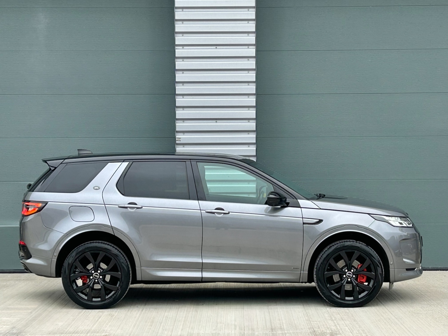 Used Land Rover Discovery Sport 2021 for sale - 77061344: Photo 3