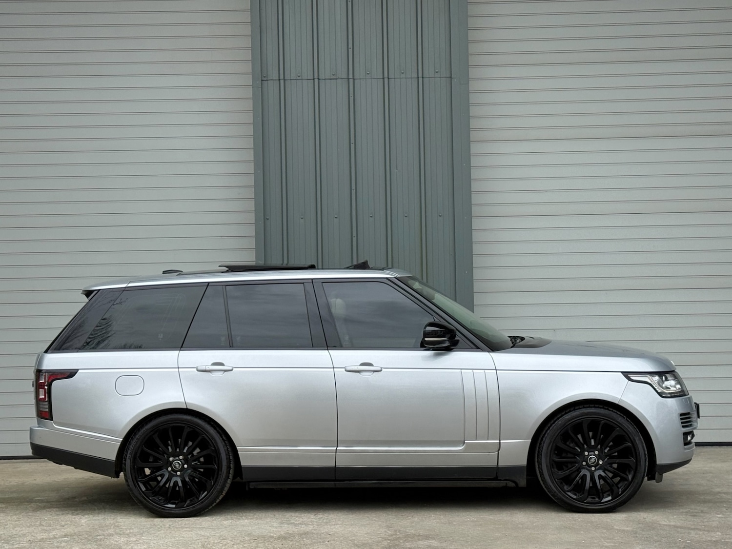 Used Land Rover Range Rover 2013 for sale - 78097306: Photo 2