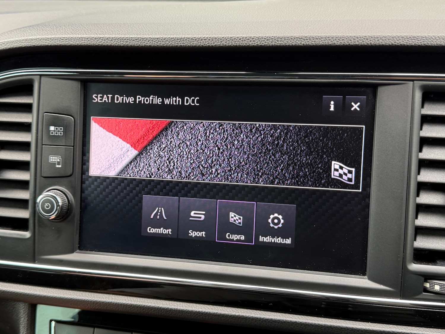 Used SEAT Leon 2018 for sale - 77631009: Photo 9