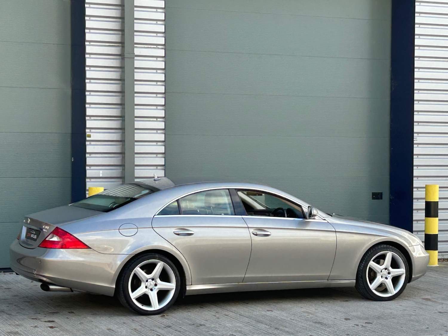 Used Mercedes-Benz CLS 2008 for sale - 76445058: Photo 5