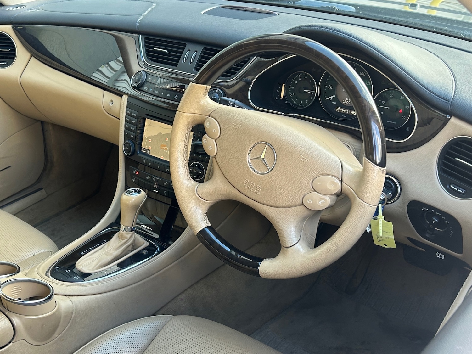 Used Mercedes-Benz CLS 2008 for sale - 76445058: Photo 6