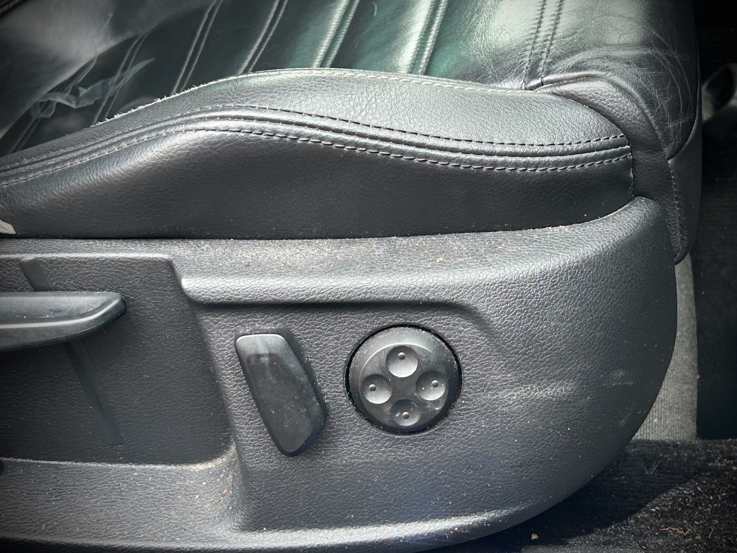 Used Volkswagen Passat 2010 for sale - 76861888: Photo 10