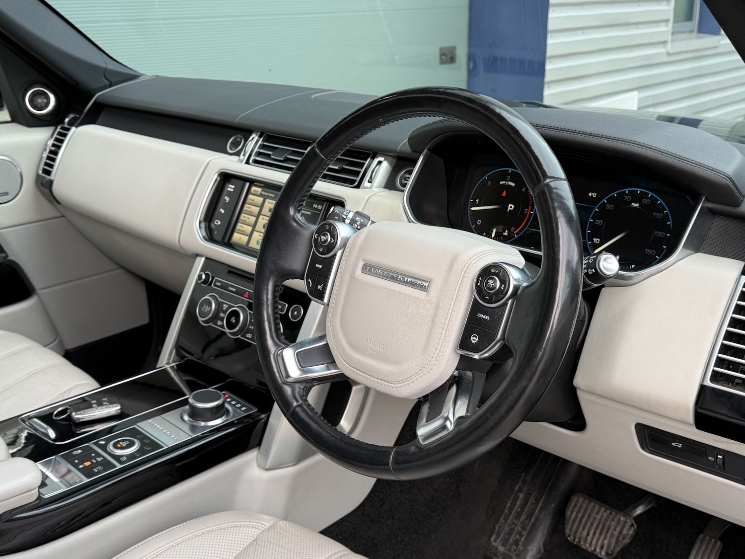 Used Land Rover Range Rover 2013 for sale - 77151709: Photo 4