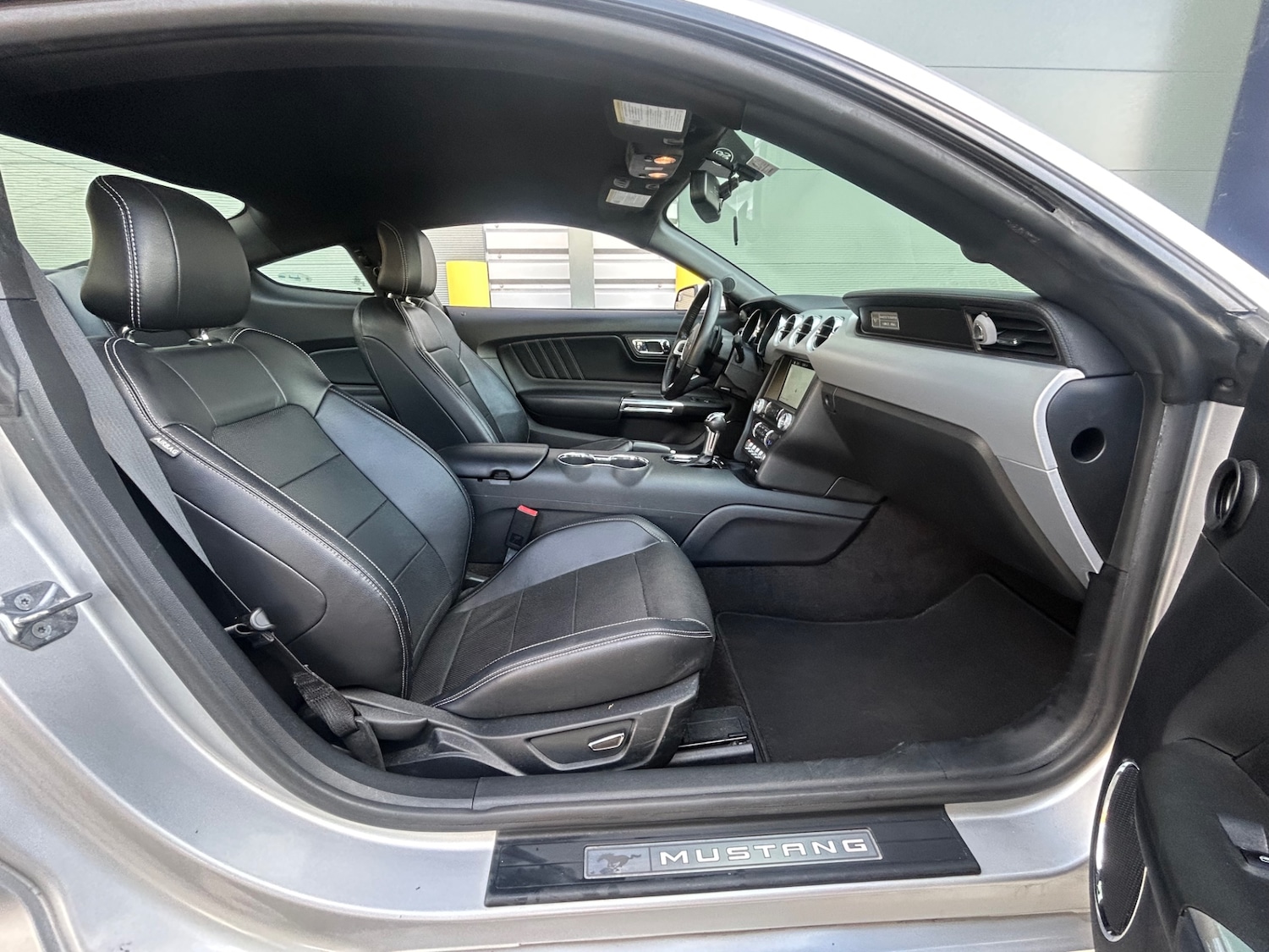 Used Ford Mustang 2016 for sale - 76444690: Photo 8