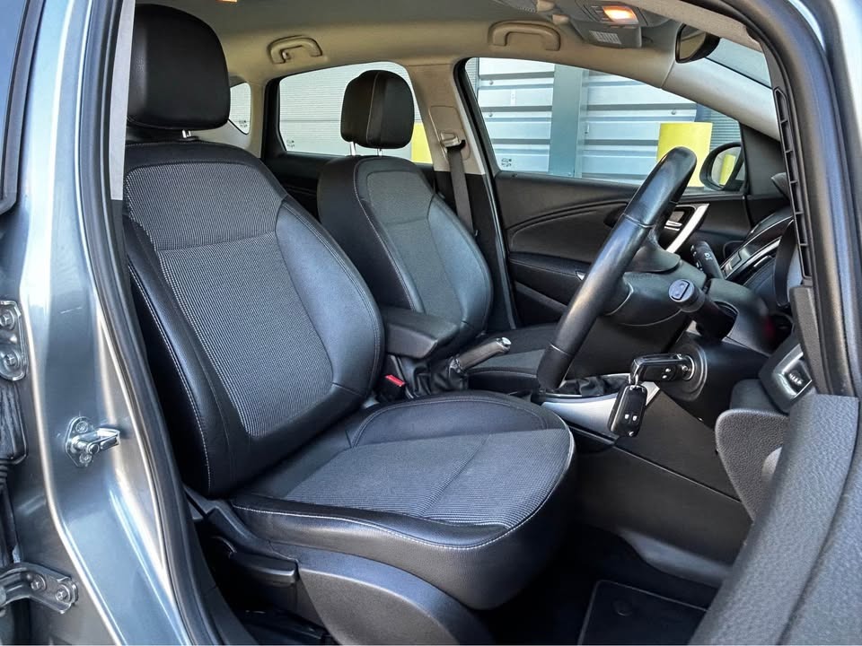 Used Vauxhall Astra 2013 for sale - 76078877: Photo 7