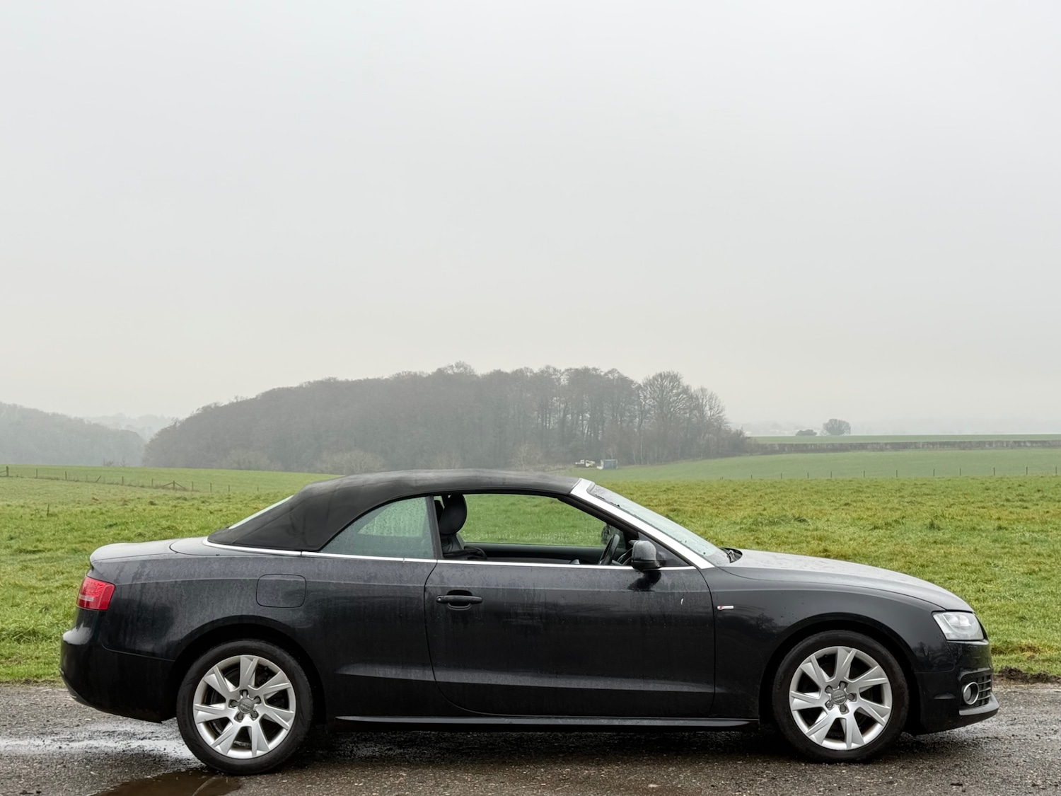 Used Audi A5 2010 for sale - 77448150: Photo 2