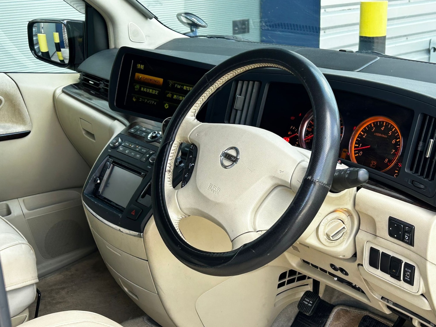 Used Nissan Elgrand 2018 for sale - 76120465: Photo 12
