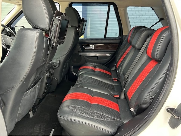 Used Land Rover Range Rover Sport 2010 for sale - 76287401: Photo 16