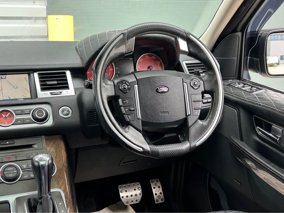 Used Land Rover Range Rover Sport 2010 for sale - 76287401: Photo 19