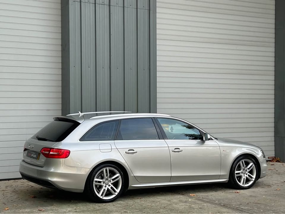 Used Audi A4 2015 for sale - 76599515: Photo 4