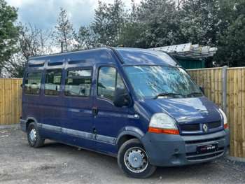 2004 (04) - LM35dCi 100 Medium Roof Patient Transfer Bus 17 Seater 4-Door