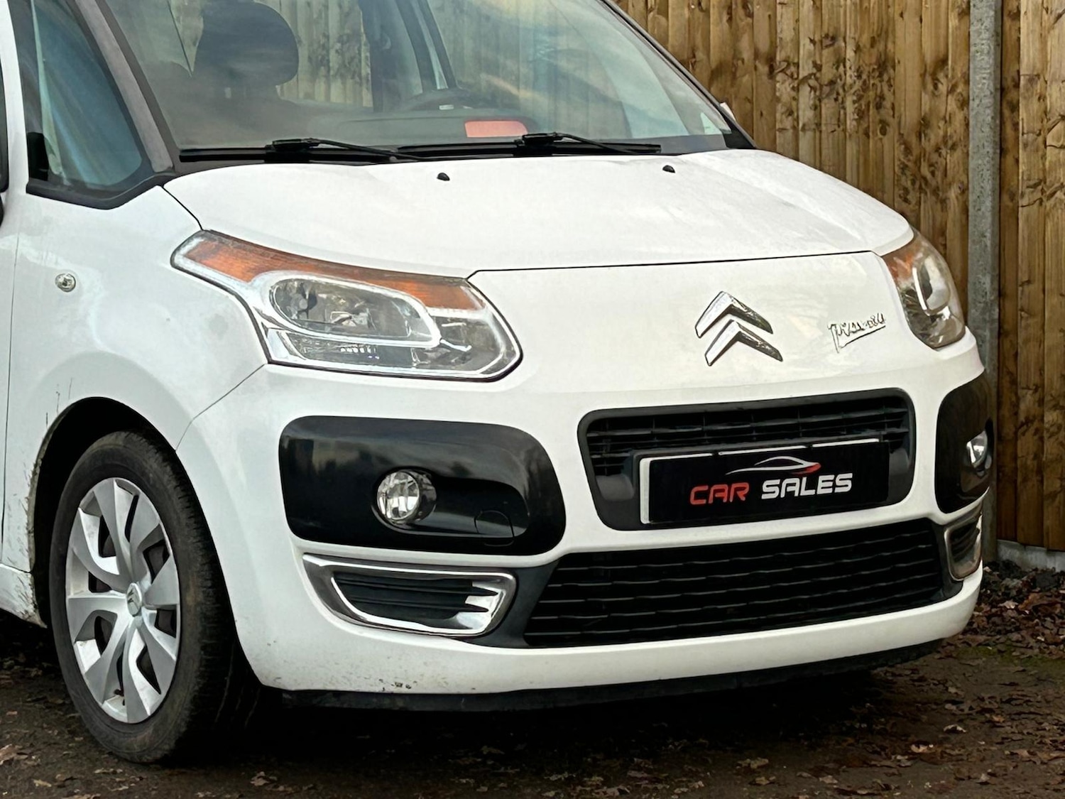 Used Citroen C3 Picasso 2010 for sale - 76941930: Photo 12