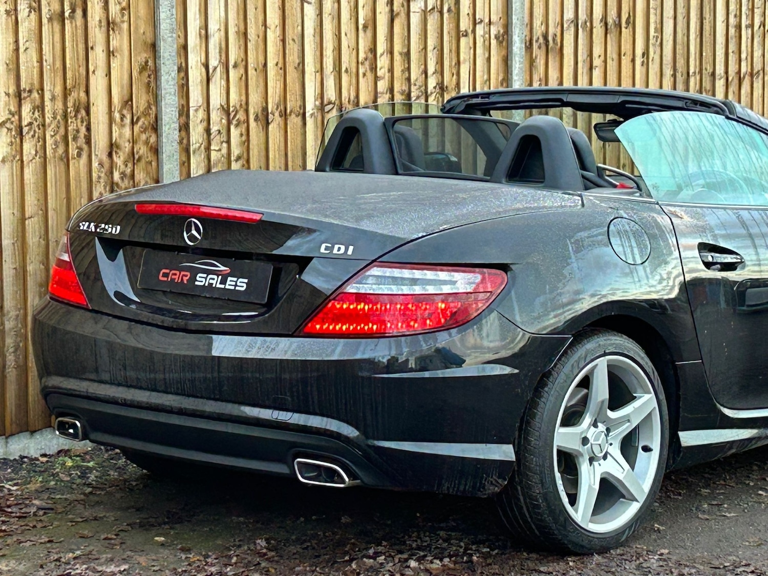 Used Mercedes-Benz SLK 2013 for sale - 76941921: Photo 11