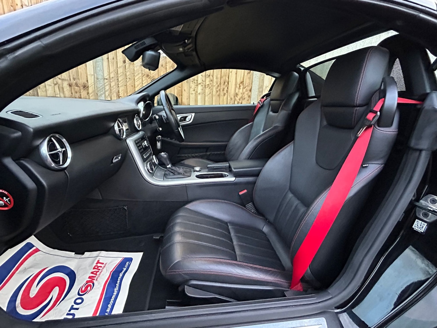 Used Mercedes-Benz SLK 2013 for sale - 76941921: Photo 15