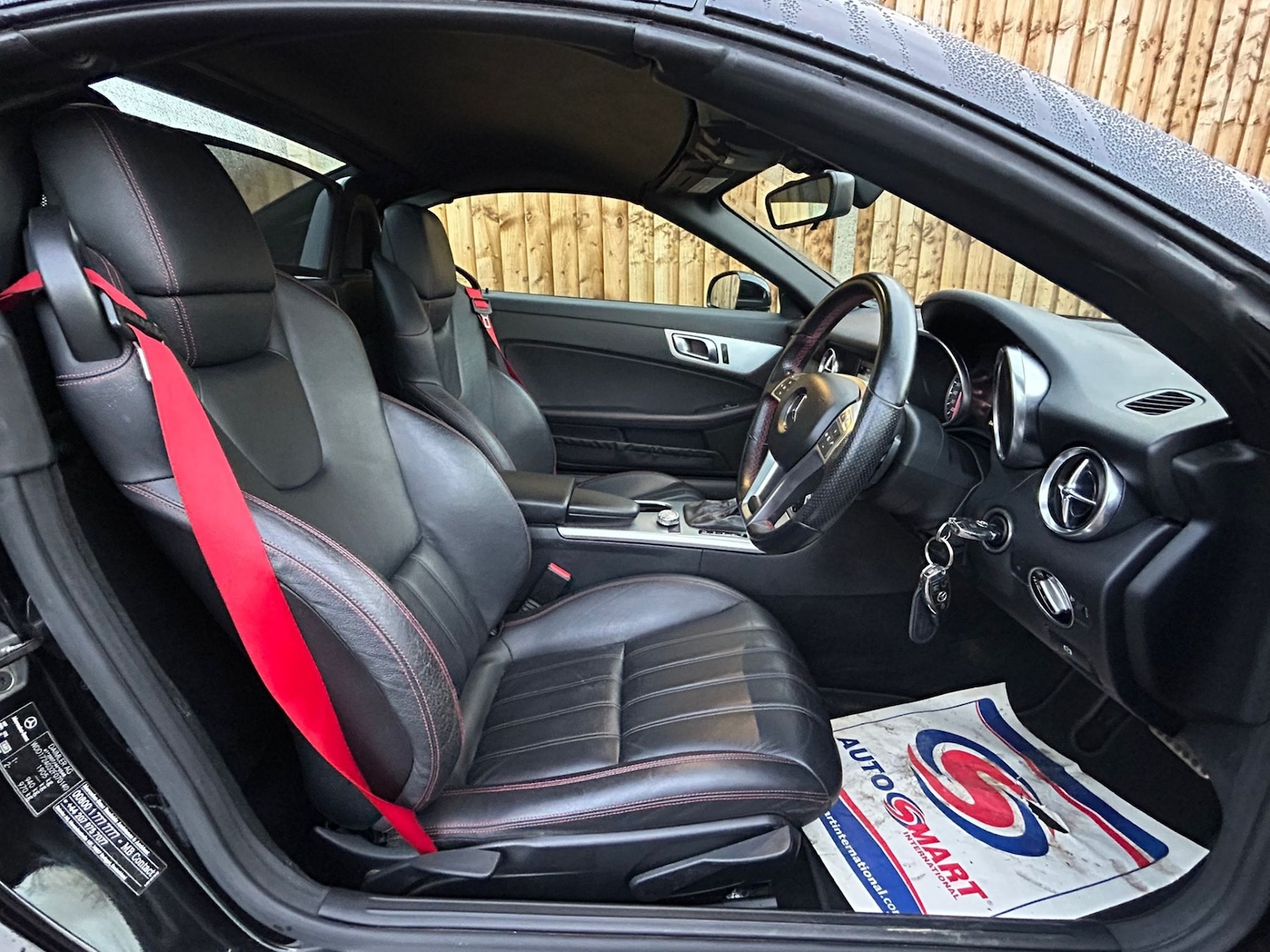 Used Mercedes-Benz SLK 2013 for sale - 76941921: Photo 16