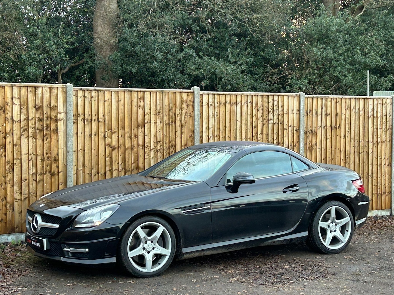Used Mercedes-Benz SLK 2013 for sale - 76941921: Photo 2