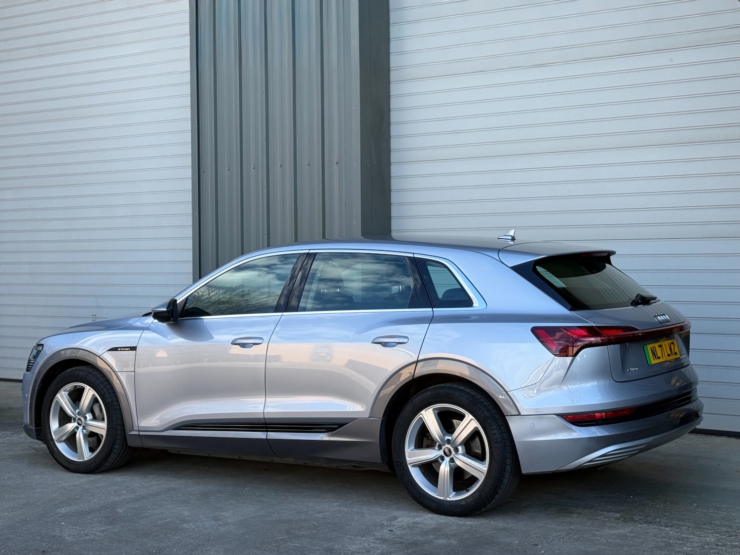 Used Audi e-tron 2021 for sale - 77983587: Photo 15