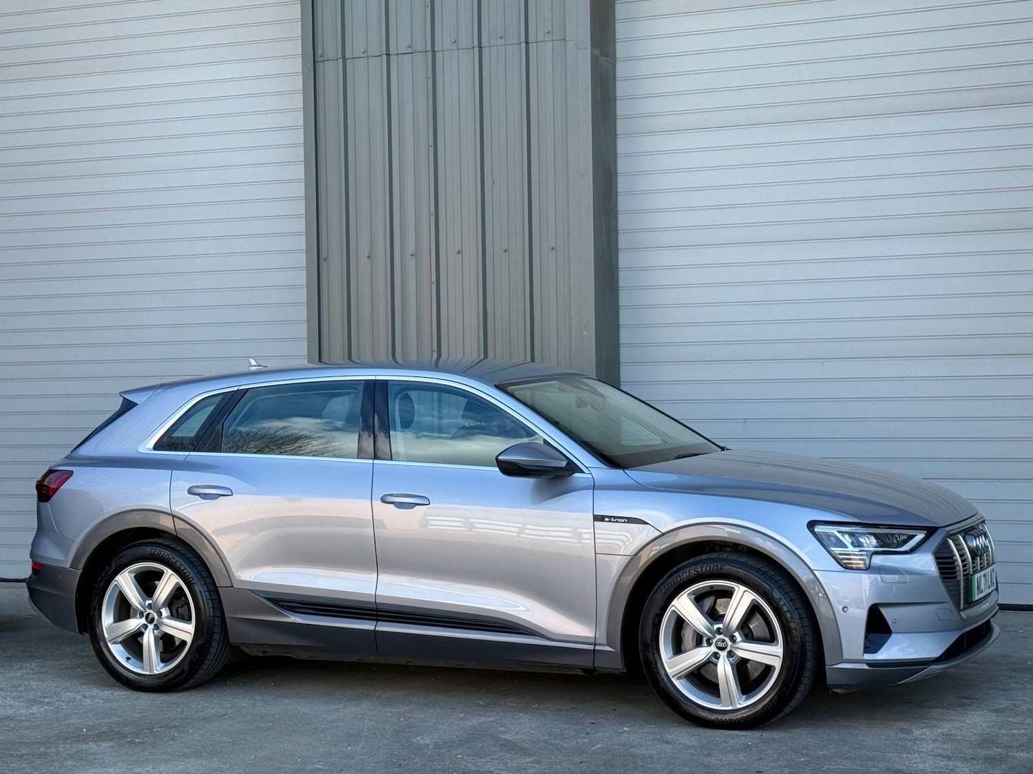 Used Audi e-tron 2021 for sale - 77983587: Photo 3