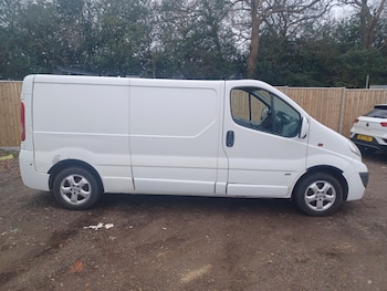 Used Vauxhall Vivaro 2014 for sale - 77044292: Photo
