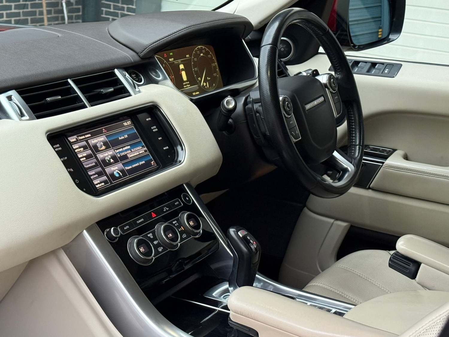 Used Land Rover Range Rover Sport 2013 for sale - 77483636: Photo 13