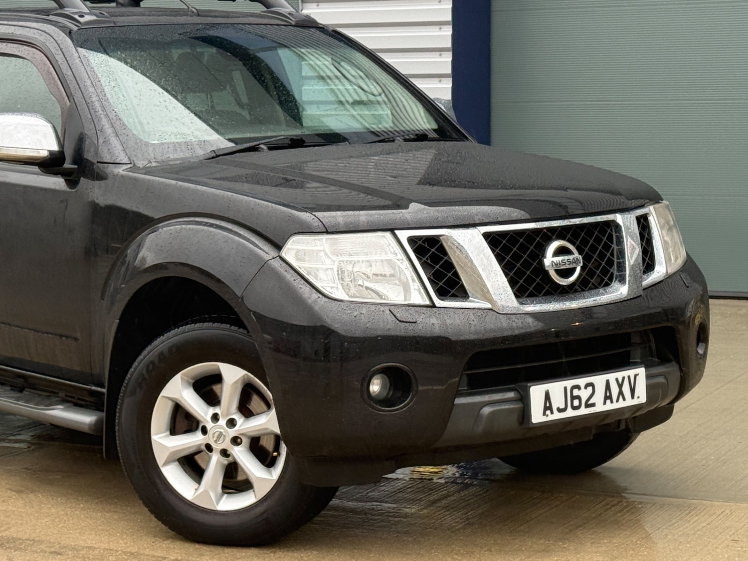 Used Nissan Navara 2012 for sale - 77282369: Photo 5