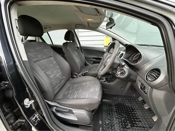 Used Vauxhall Corsa 2011 for sale - 76113965: Photo 8