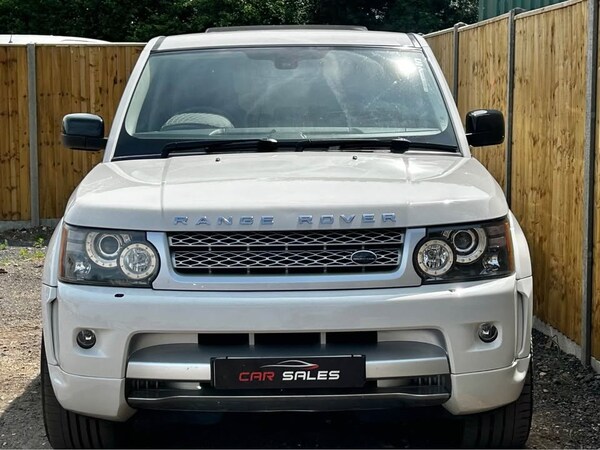 Used Land Rover Range Rover Sport 2010 for sale - 74981468: Photo 12