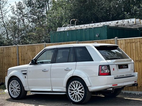 Used Land Rover Range Rover Sport 2010 for sale - 74981468: Photo 18