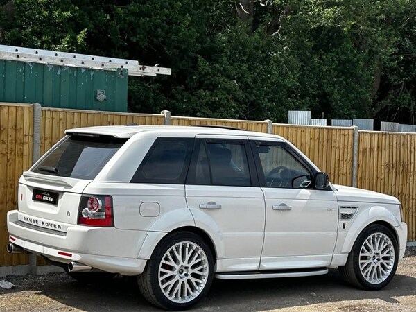 Used Land Rover Range Rover Sport 2010 for sale - 74981468: Photo 4
