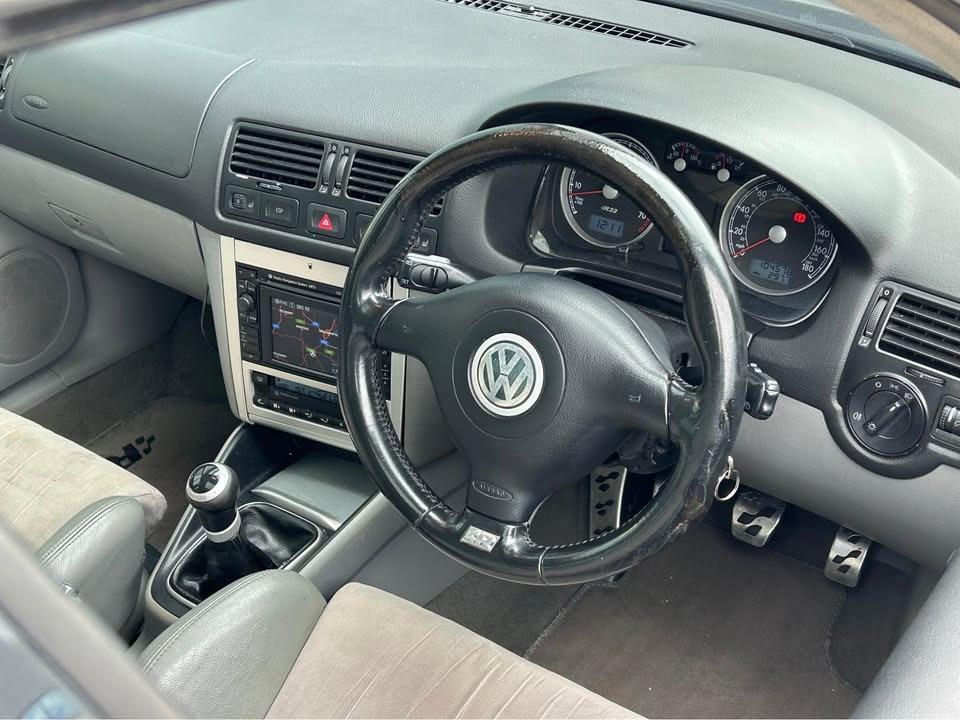 Used Volkswagen Golf 2004 for sale - 76172713: Photo 7
