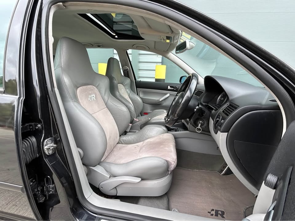 Used Volkswagen Golf 2004 for sale - 76172713: Photo 9