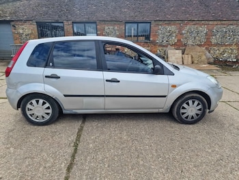 Used Ford Fiesta 2005 for sale - 78571295: Photo