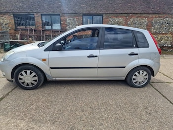 Used Ford Fiesta 2005 for sale - 78571295: Photo