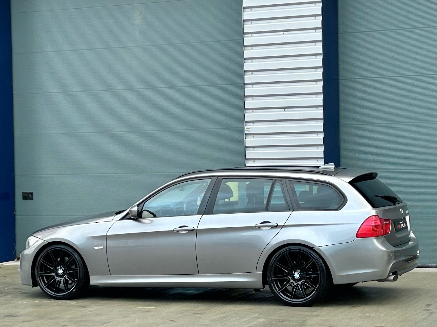 Used BMW 3 Series 2010 for sale - 76430461: Photo 16