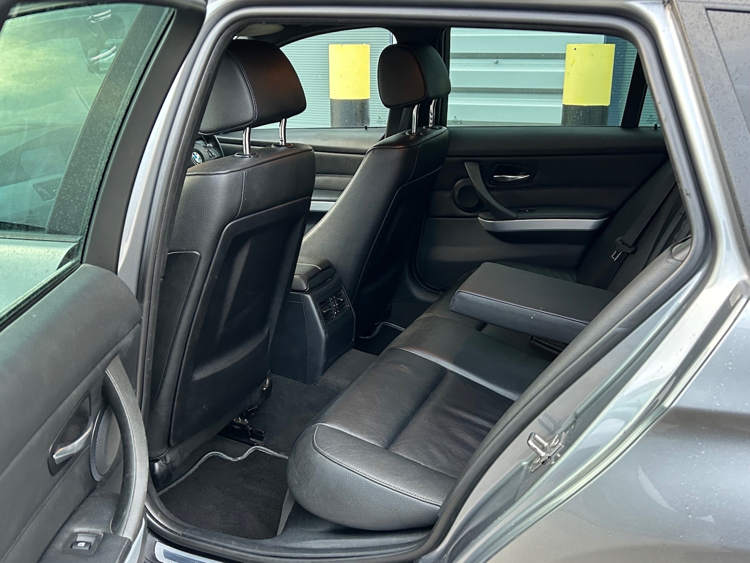 Used BMW 3 Series 2010 for sale - 76430461: Photo 18