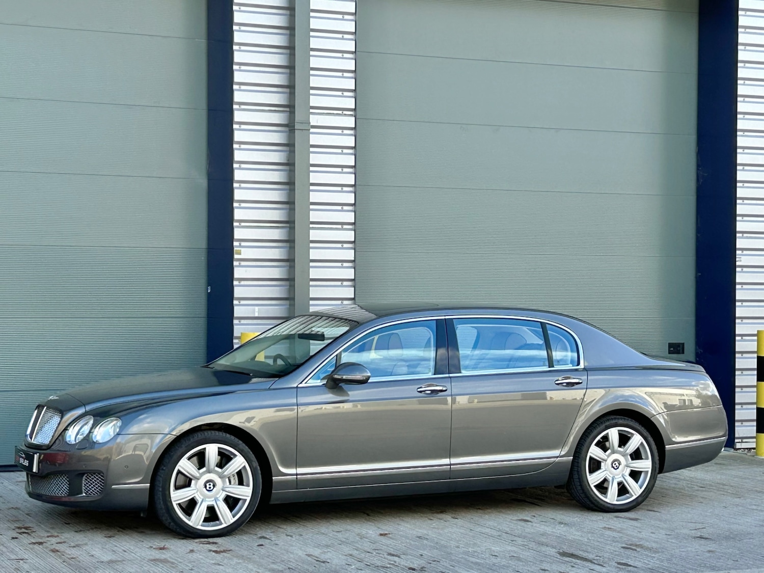 Used Bentley Continental 2010 for sale - 76437311: Photo 14